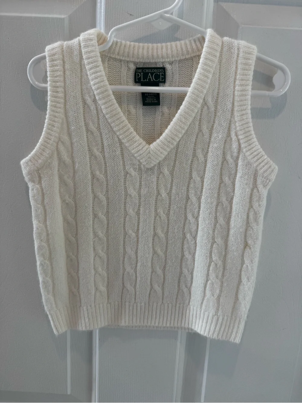 The Children's Place Cream Cable Knit V-Neck Sweater Vest - Classic Cable Detail